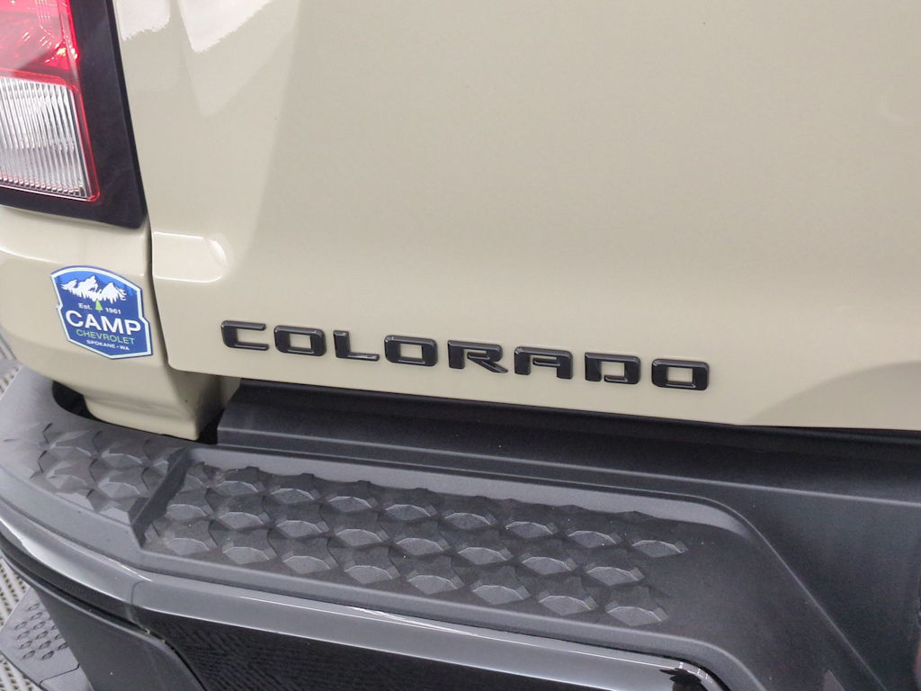 Thumbnail: 2023 Chevrolet Colorado - 7