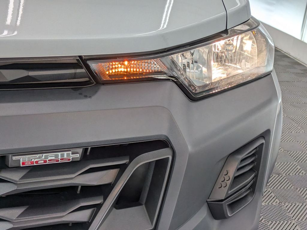 Thumbnail: 2024 Chevrolet Colorado - 24