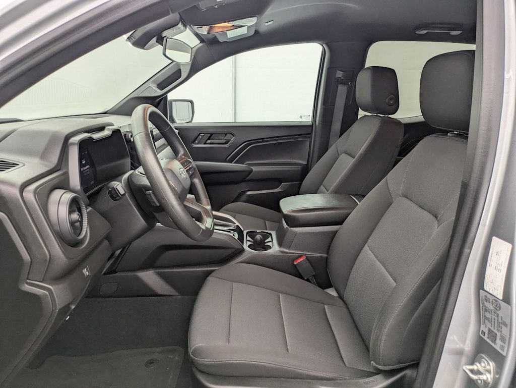 Thumbnail: 2024 Chevrolet Colorado - 11