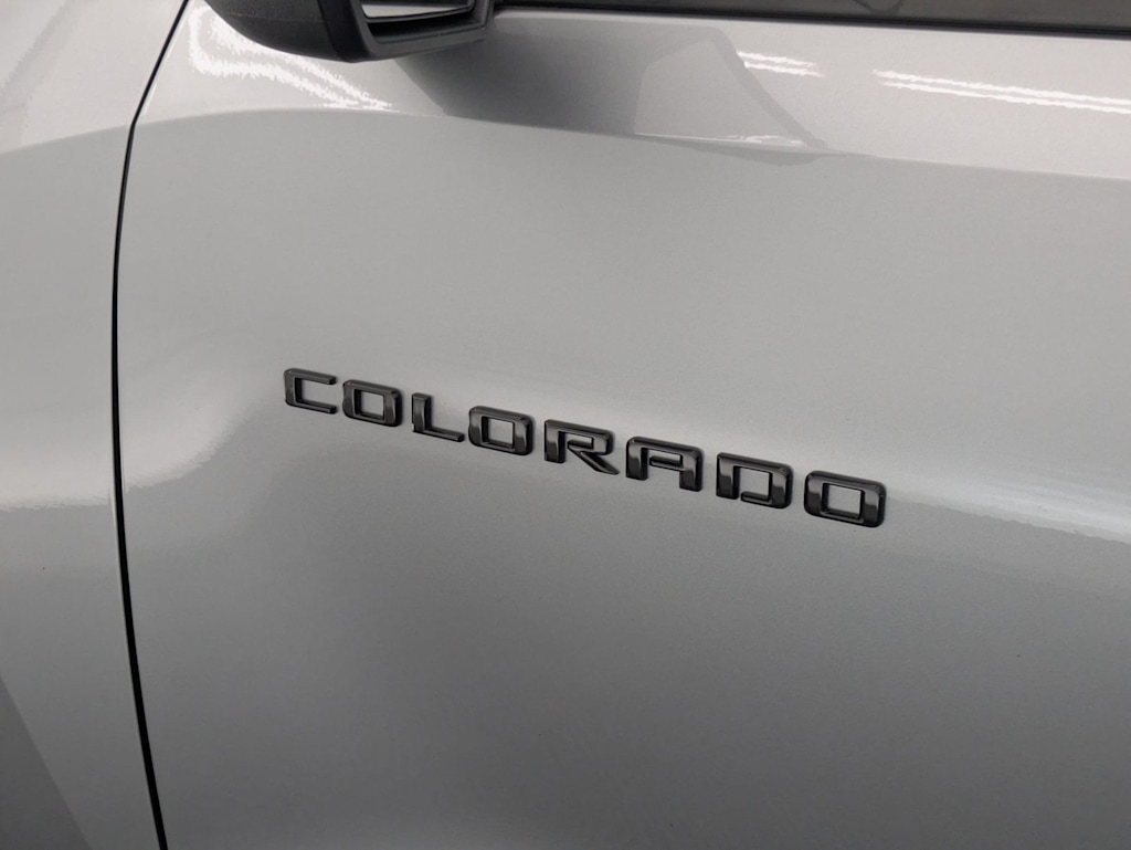Thumbnail: 2024 Chevrolet Colorado - 7