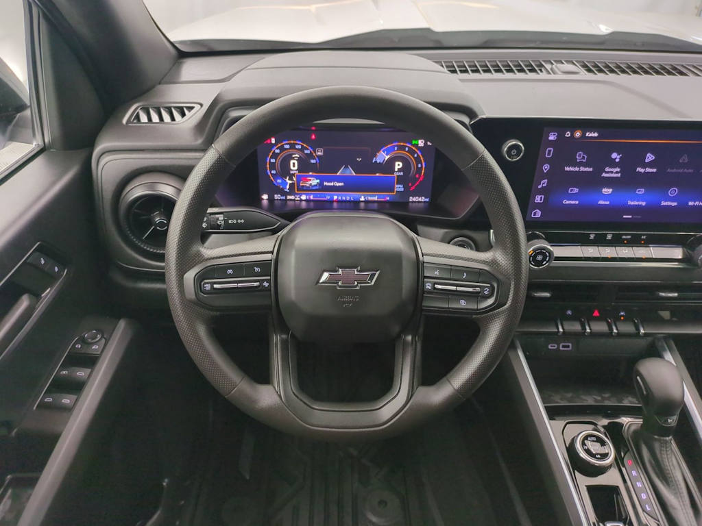 Thumbnail: 2024 Chevrolet Colorado - 14