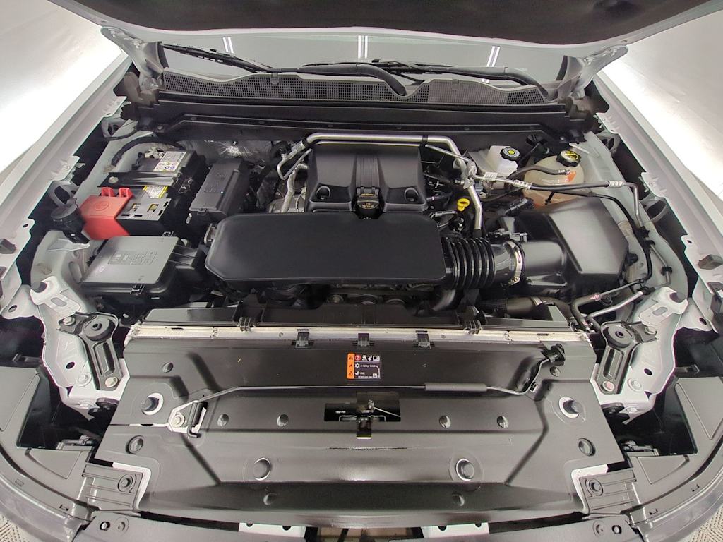 Thumbnail: 2024 Chevrolet Colorado - 9