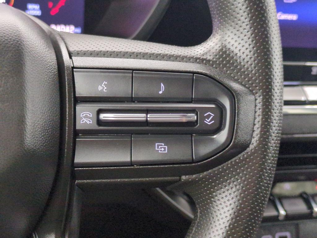 Thumbnail: 2024 Chevrolet Colorado - 29