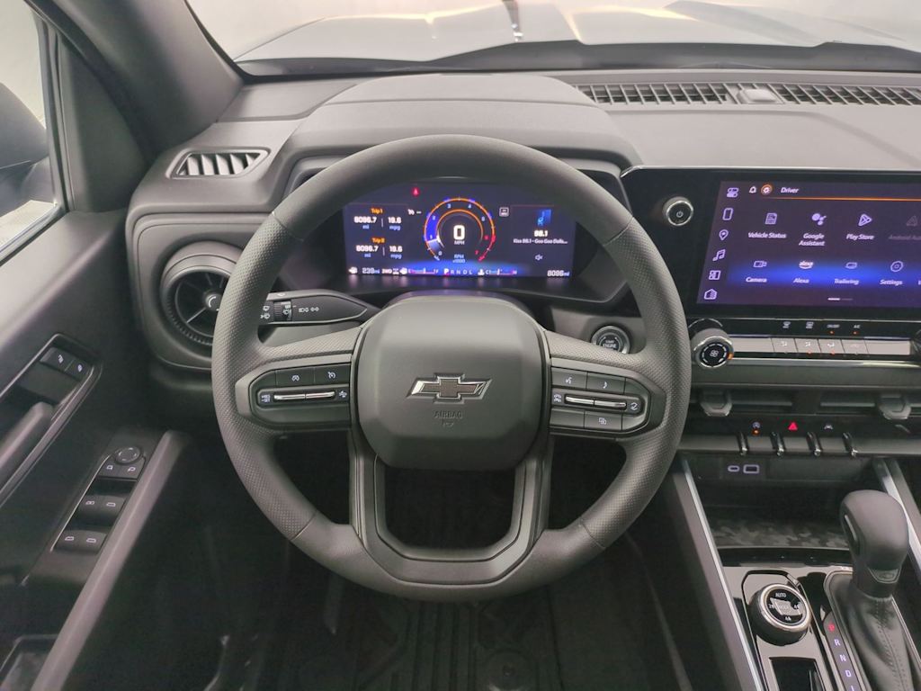 Thumbnail: 2024 Chevrolet Colorado - 14