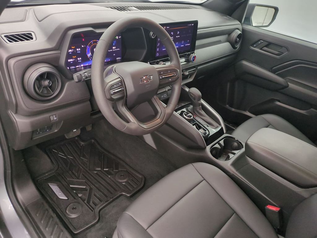 Thumbnail: 2024 Chevrolet Colorado - 2