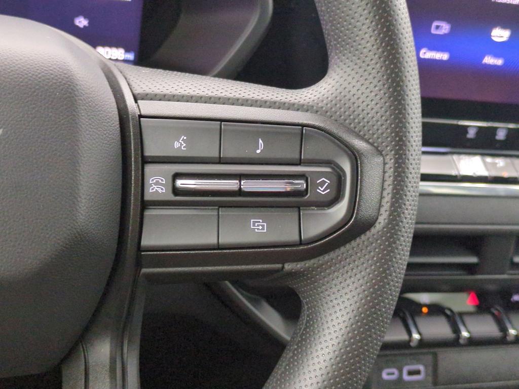 Thumbnail: 2024 Chevrolet Colorado - 29
