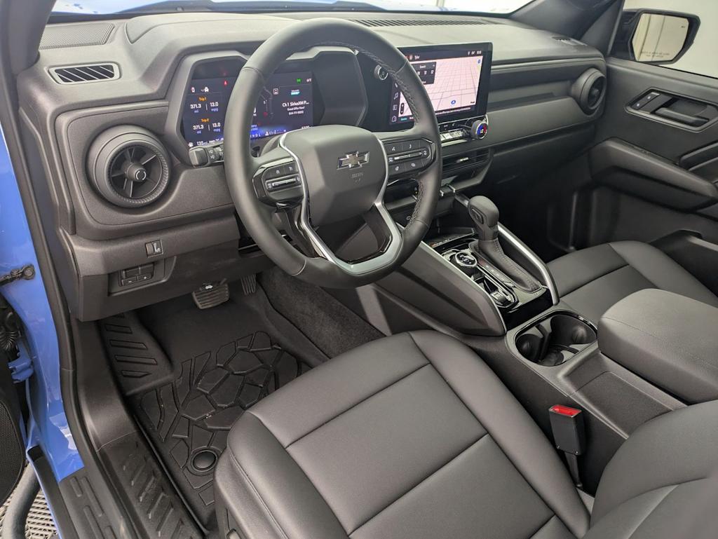 Thumbnail: 2026 Chevrolet Colorado - 2