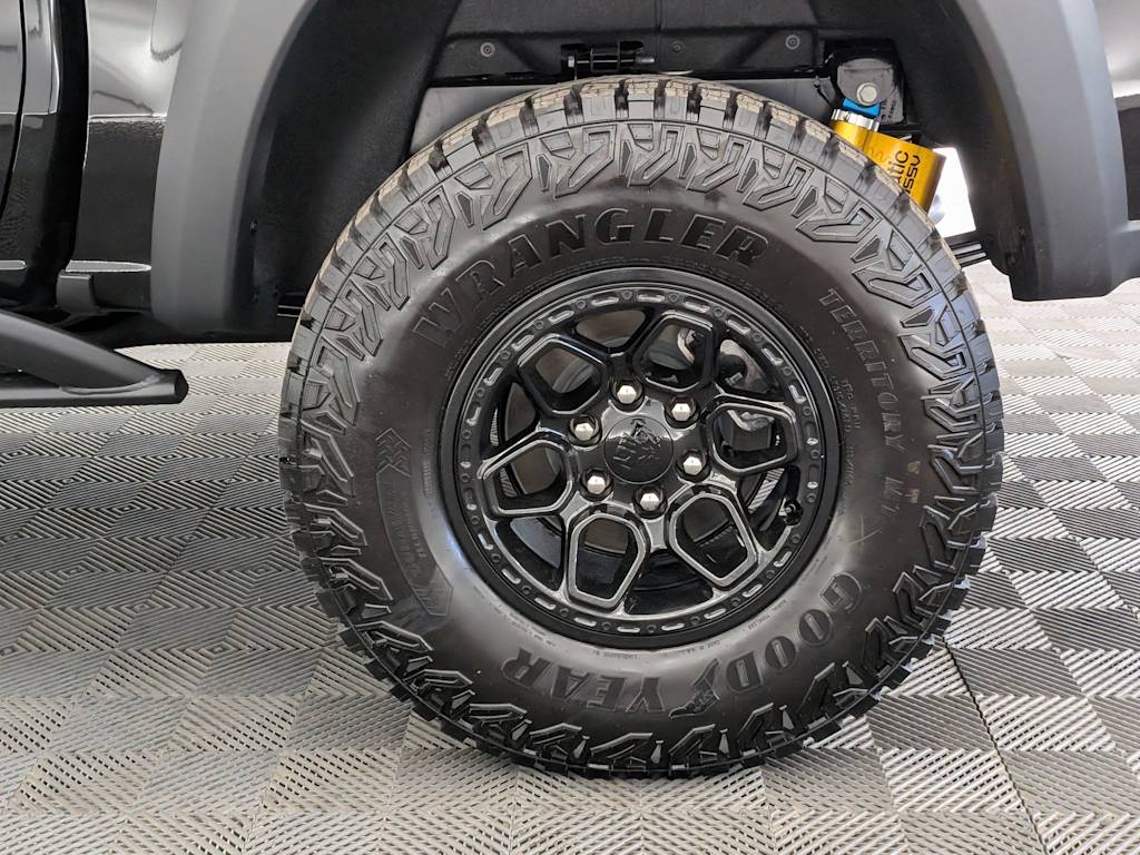 Thumbnail: 2026 Chevrolet Colorado - 8