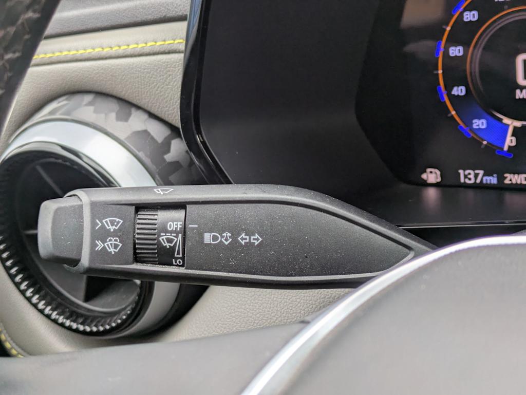 Thumbnail: 2023 Chevrolet Colorado - 16