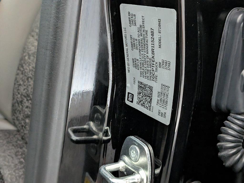 Thumbnail: 2024 Chevrolet Colorado - 20