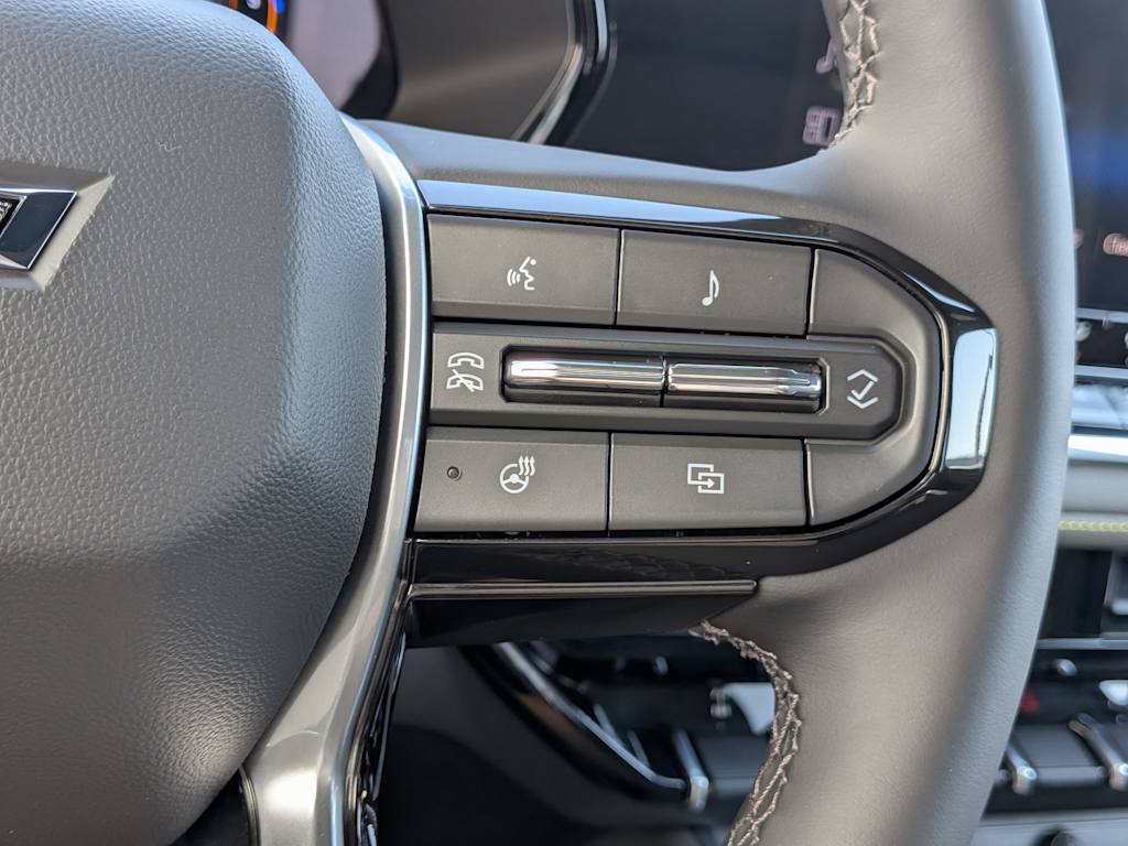 Thumbnail: 2026 Chevrolet Colorado - 33