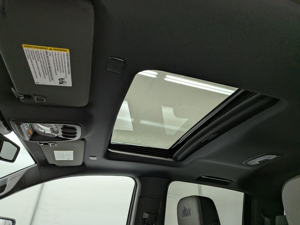 Thumbnail: 2026 Chevrolet Colorado - 29