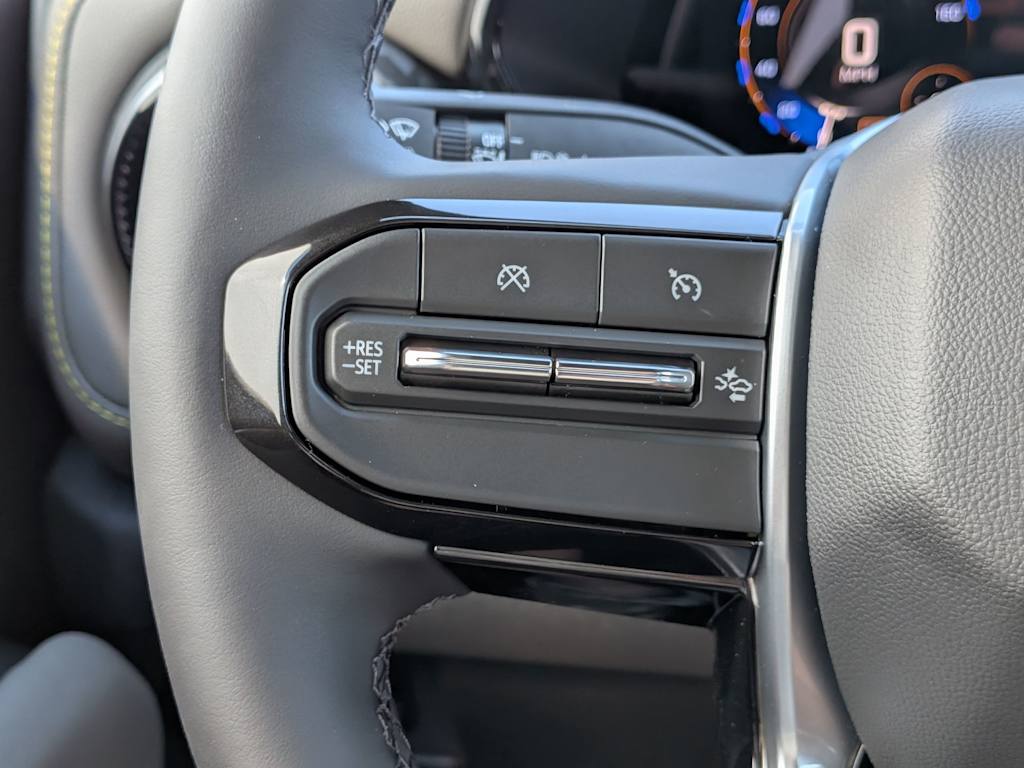 Thumbnail: 2026 Chevrolet Colorado - 32