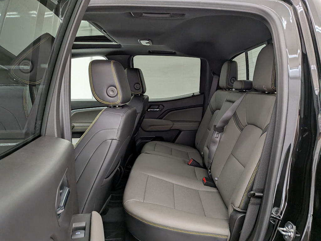 Thumbnail: 2026 Chevrolet Colorado - 30