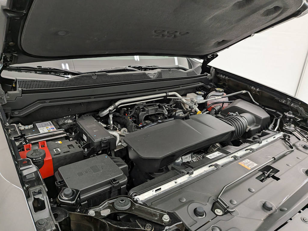 Thumbnail: 2026 Chevrolet Colorado - 8