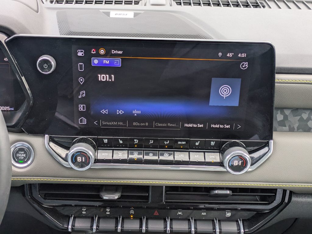 Thumbnail: 2024 Chevrolet Colorado - 15