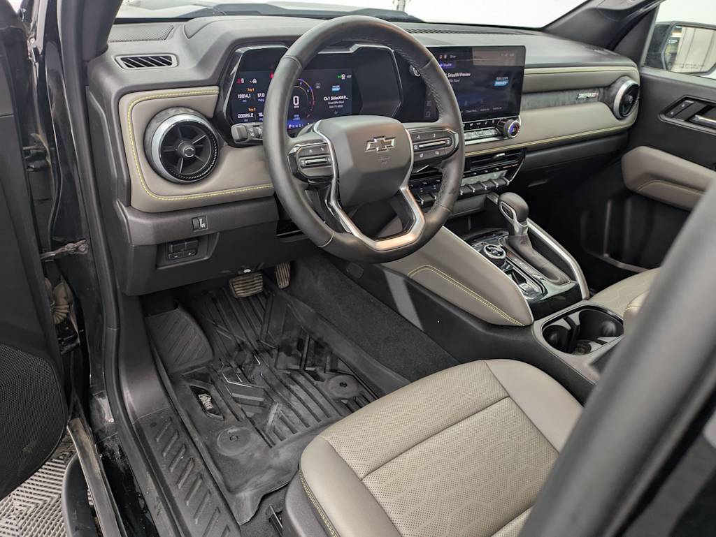 Thumbnail: 2024 Chevrolet Colorado - 2