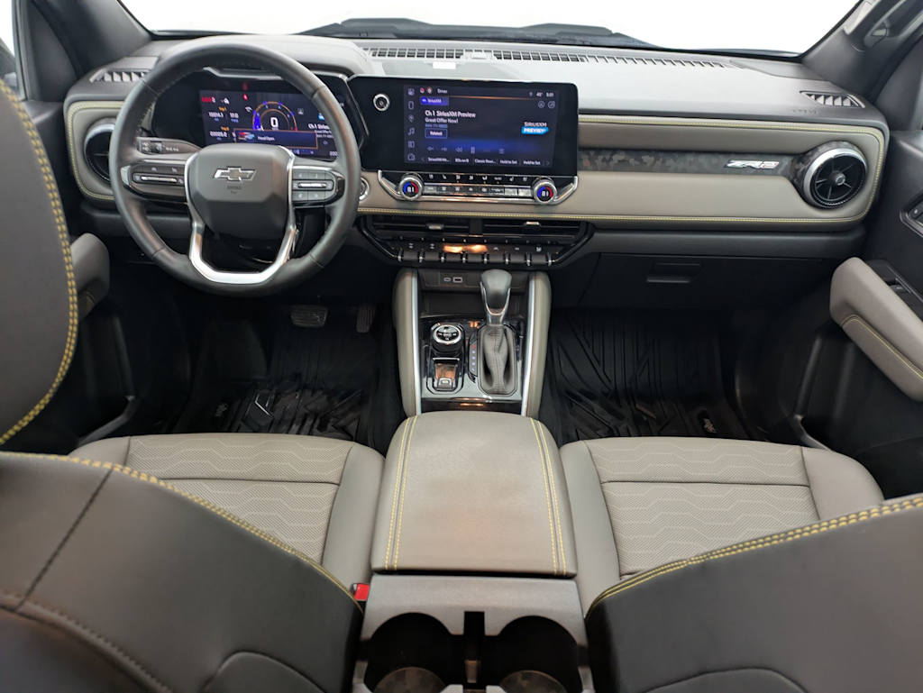 Thumbnail: 2024 Chevrolet Colorado - 10