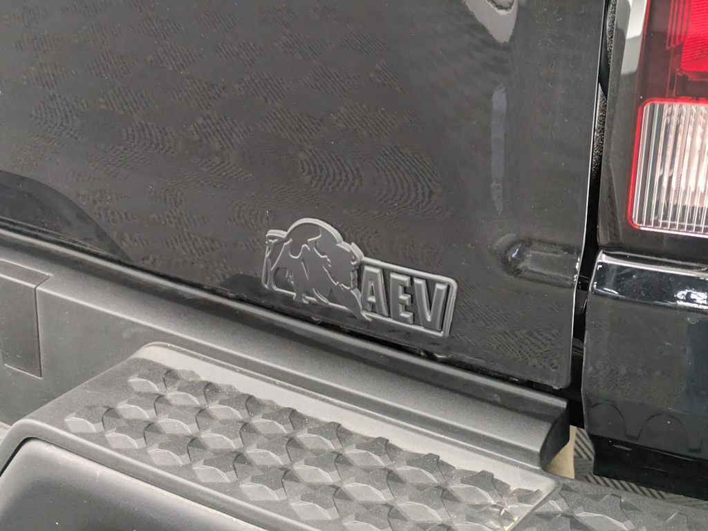 Thumbnail: 2024 Chevrolet Colorado - 24