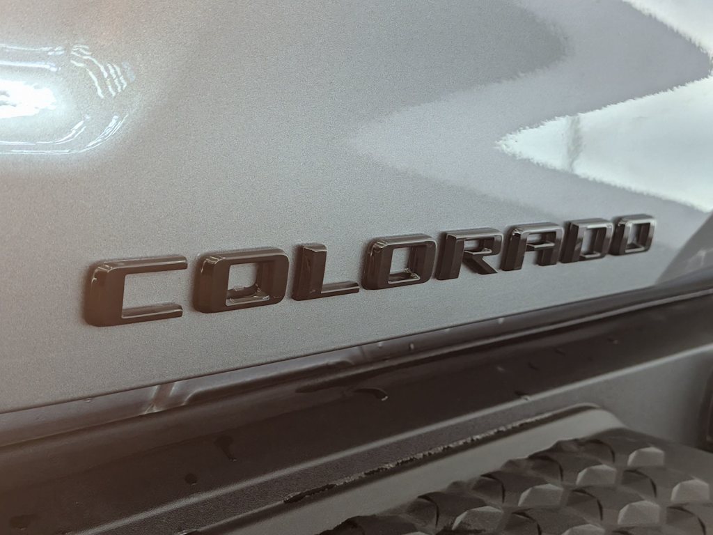 Thumbnail: 2024 Chevrolet Colorado - 27