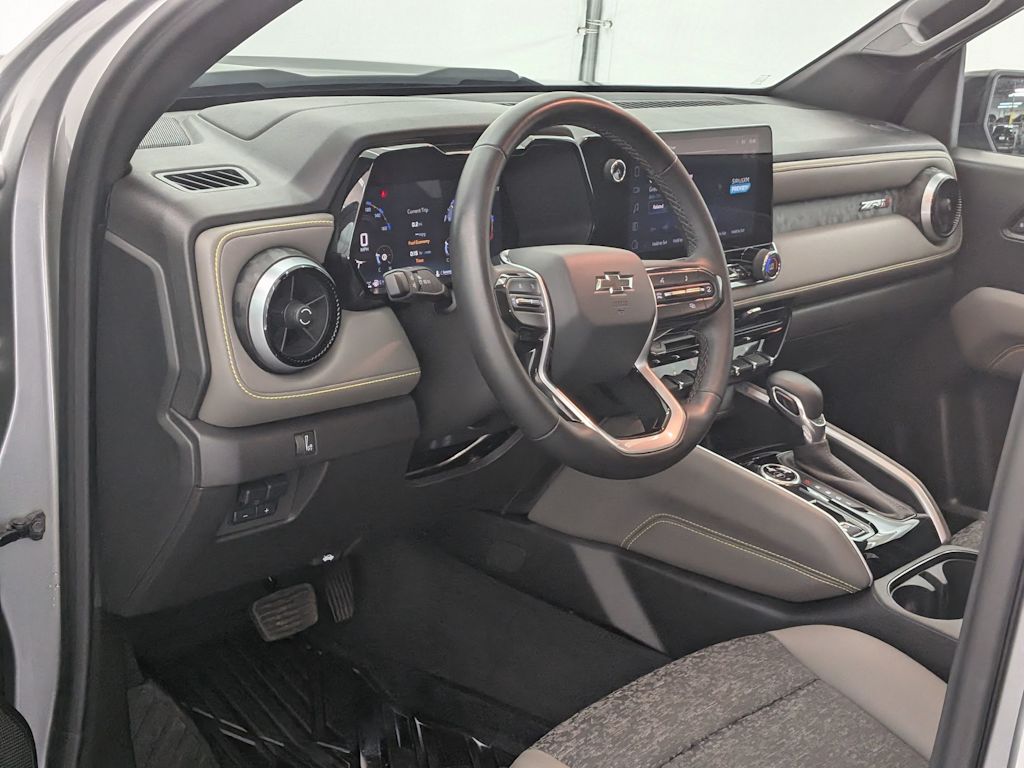 Thumbnail: 2024 Chevrolet Colorado - 2