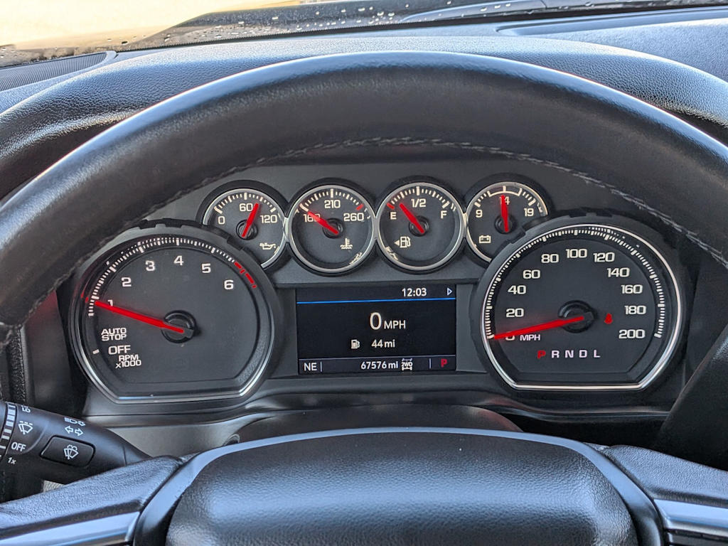 Thumbnail: 2021 Chevrolet Silverado 1500 - 16