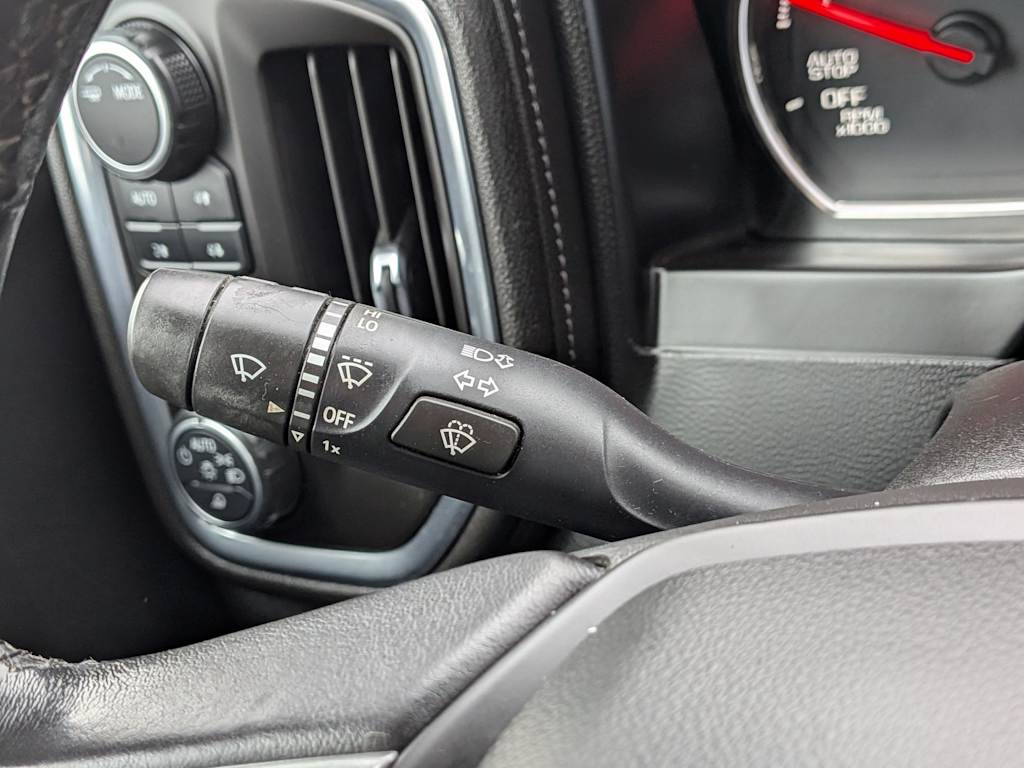 Thumbnail: 2020 Chevrolet Silverado 1500 - 35