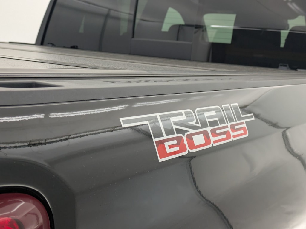 Thumbnail: 2021 Chevrolet Silverado 1500 - 25