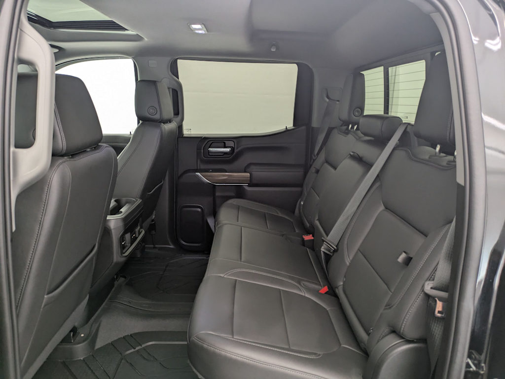 Thumbnail: 2021 Chevrolet Silverado 1500 - 30