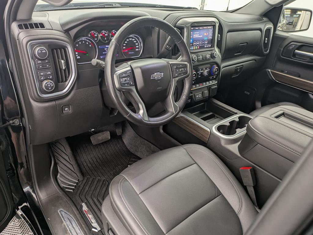 Thumbnail: 2021 Chevrolet Silverado 1500 - 2
