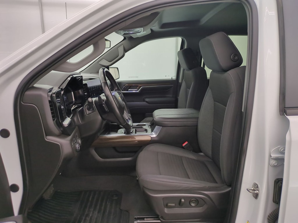 Thumbnail: 2024 Chevrolet Silverado 1500 - 11