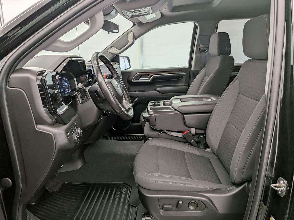 Thumbnail: 2022 Chevrolet Silverado 1500 - 11