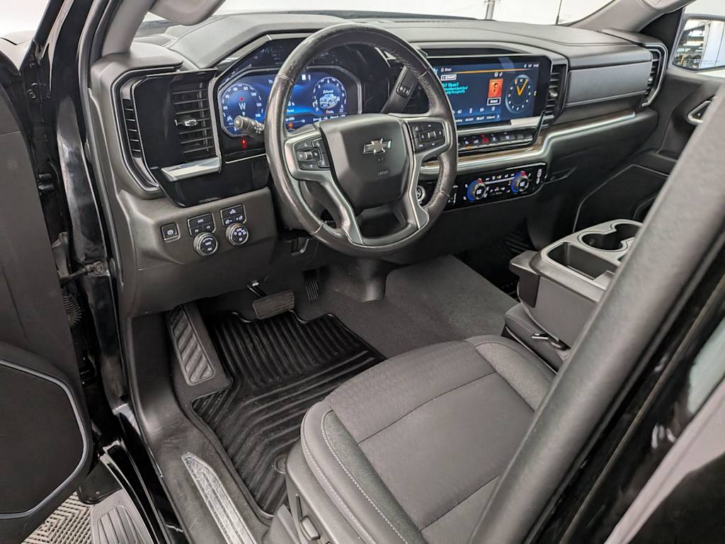 Thumbnail: 2022 Chevrolet Silverado 1500 - 18