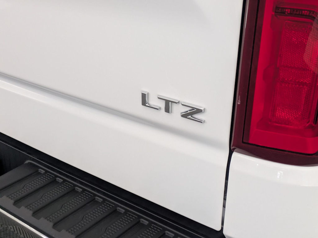 Thumbnail: 2024 Chevrolet Silverado 1500 - 26