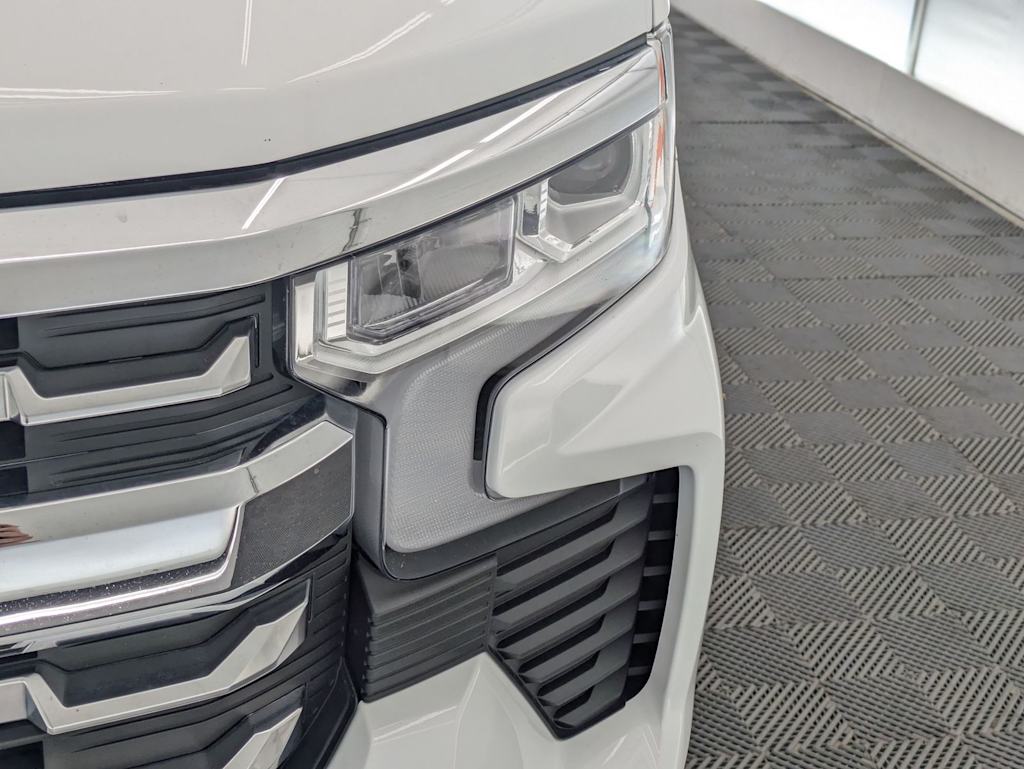 Thumbnail: 2024 Chevrolet Silverado 1500 - 24