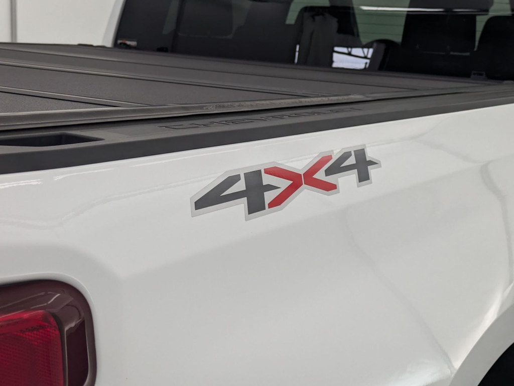 Thumbnail: 2024 Chevrolet Silverado 1500 - 28