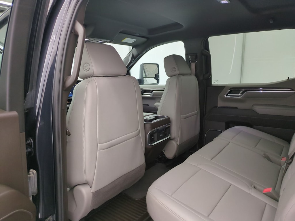 Thumbnail: 2024 Chevrolet Silverado 1500 - 13