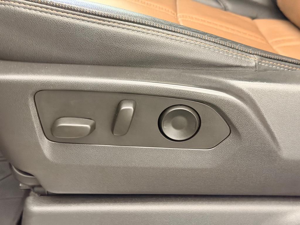 Thumbnail: 2023 Chevrolet Silverado 1500 - 27