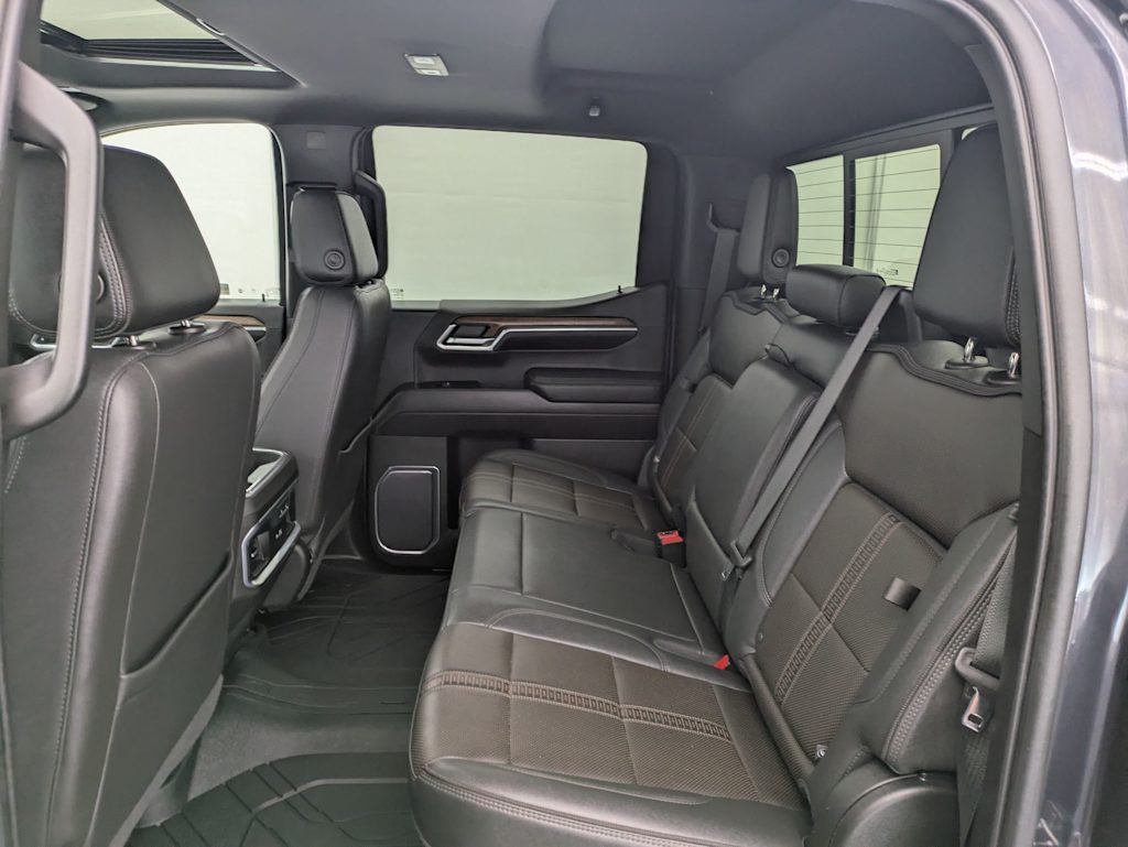 Thumbnail: 2022 Chevrolet Silverado 1500 - 29