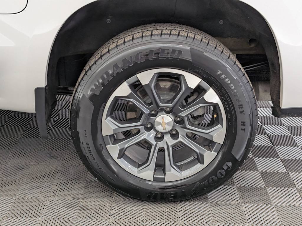 Thumbnail: 2023 Chevrolet Silverado 1500 - 8