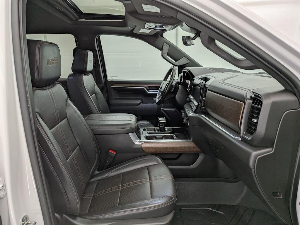 Thumbnail: 2023 Chevrolet Silverado 1500 - 12