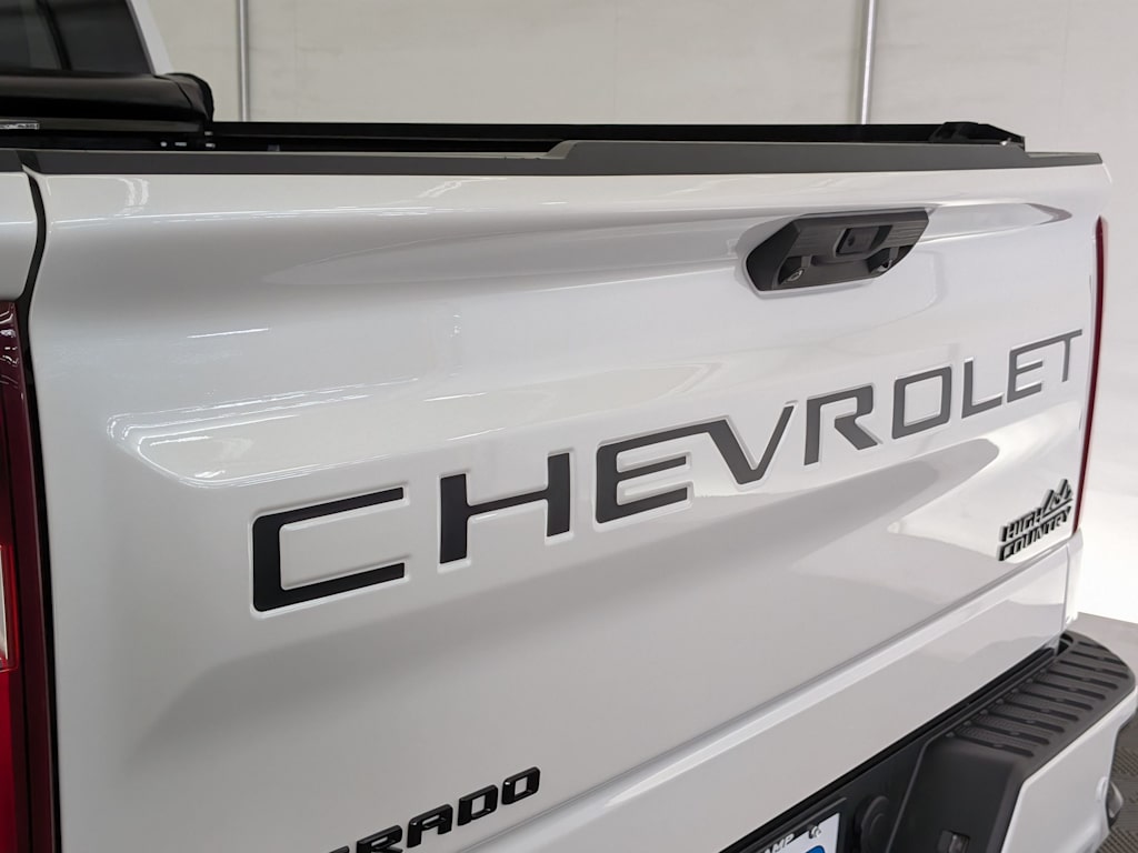Thumbnail: 2023 Chevrolet Silverado 1500 - 25