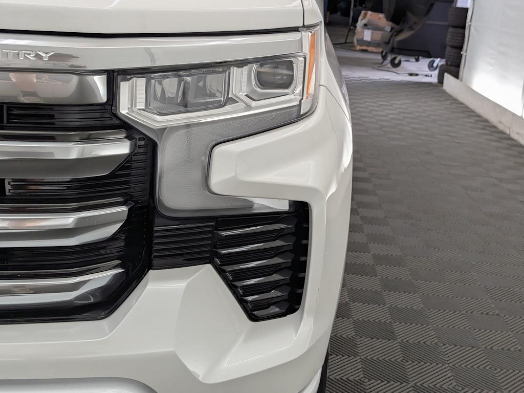 Thumbnail: 2023 Chevrolet Silverado 1500 - 23