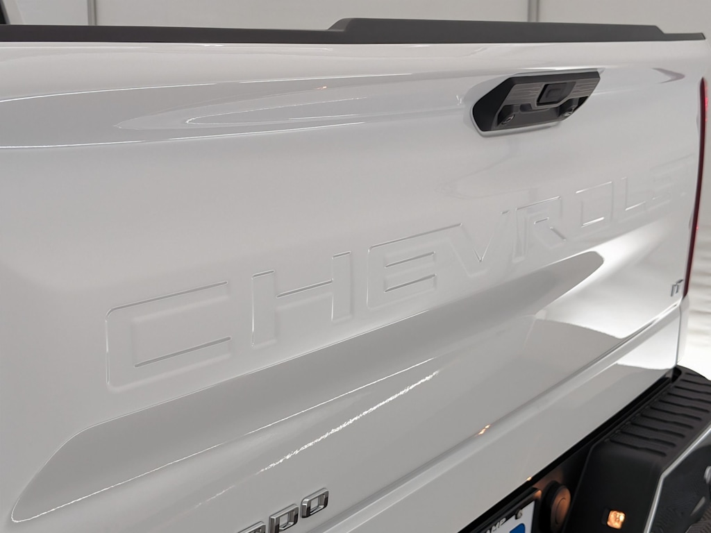 Thumbnail: 2025 Chevrolet Silverado 1500 - 26
