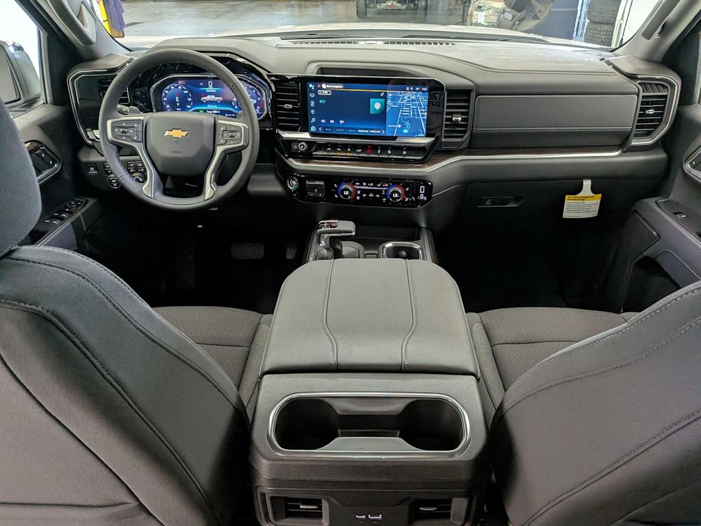 Thumbnail: 2025 Chevrolet Silverado 1500 - 10