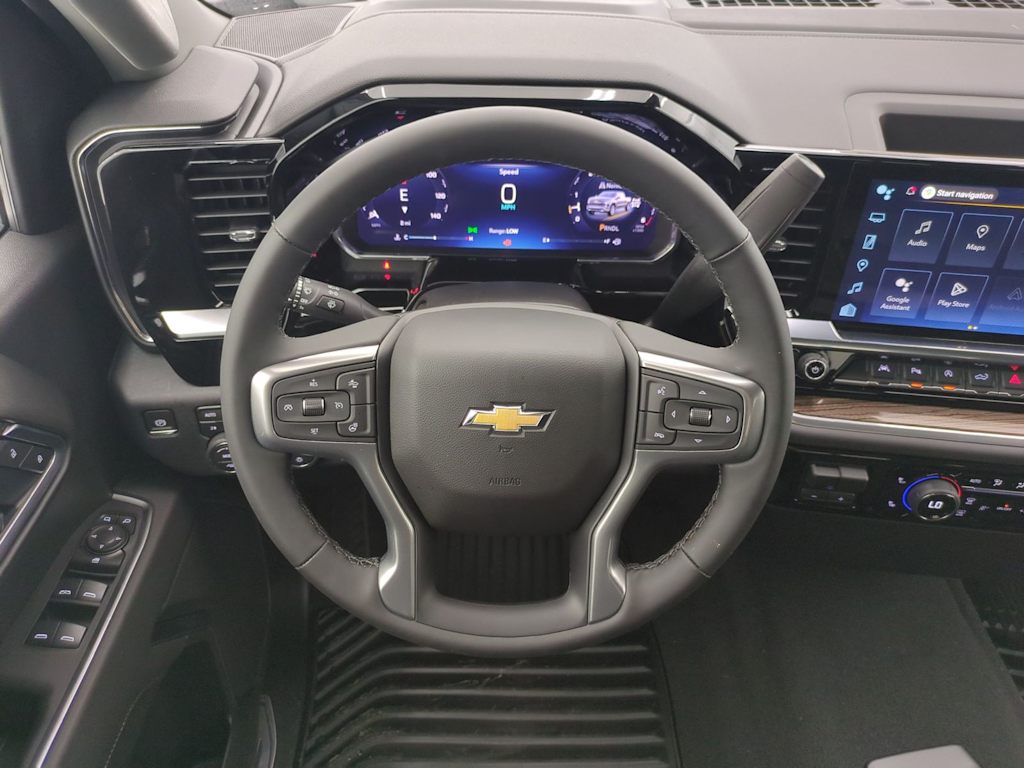Thumbnail: 2026 Chevrolet Silverado 1500 - 14