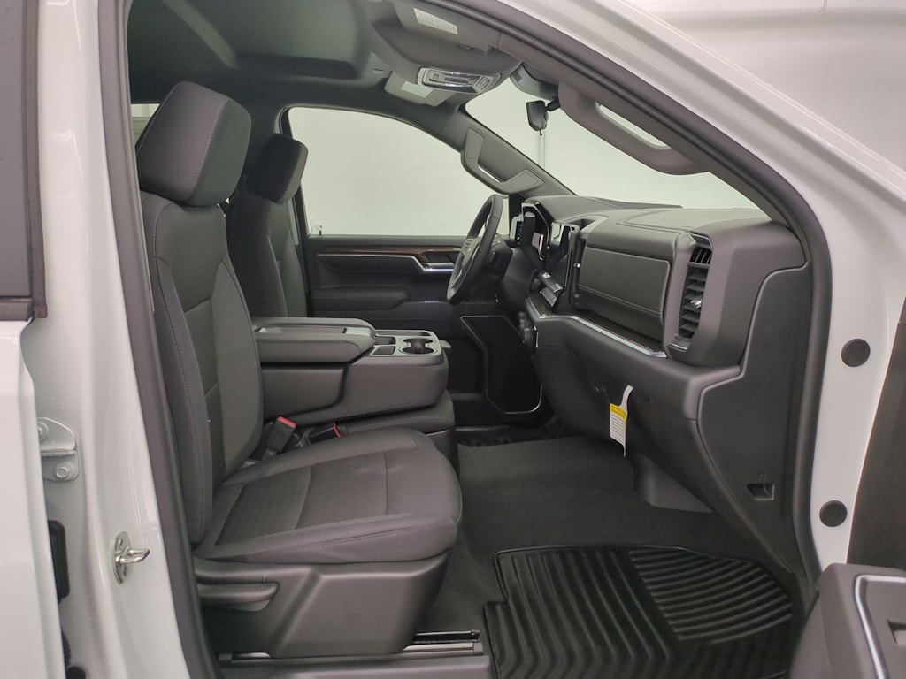 Thumbnail: 2026 Chevrolet Silverado 1500 - 12