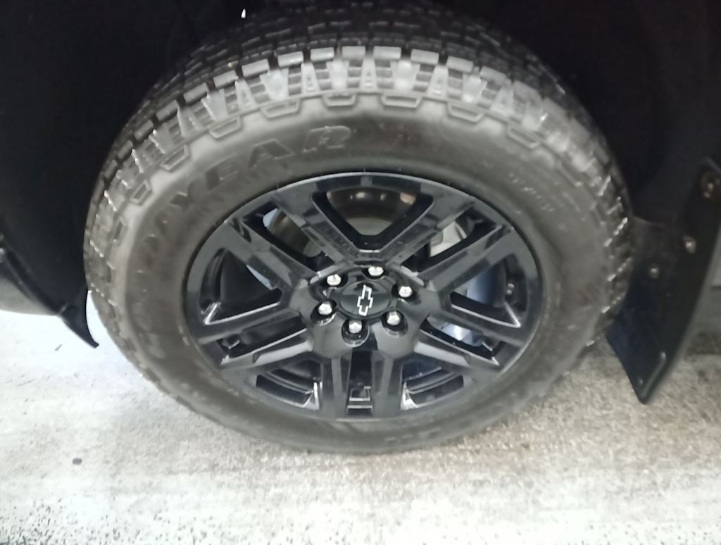 Thumbnail: 2025 Chevrolet Silverado 1500 - 4