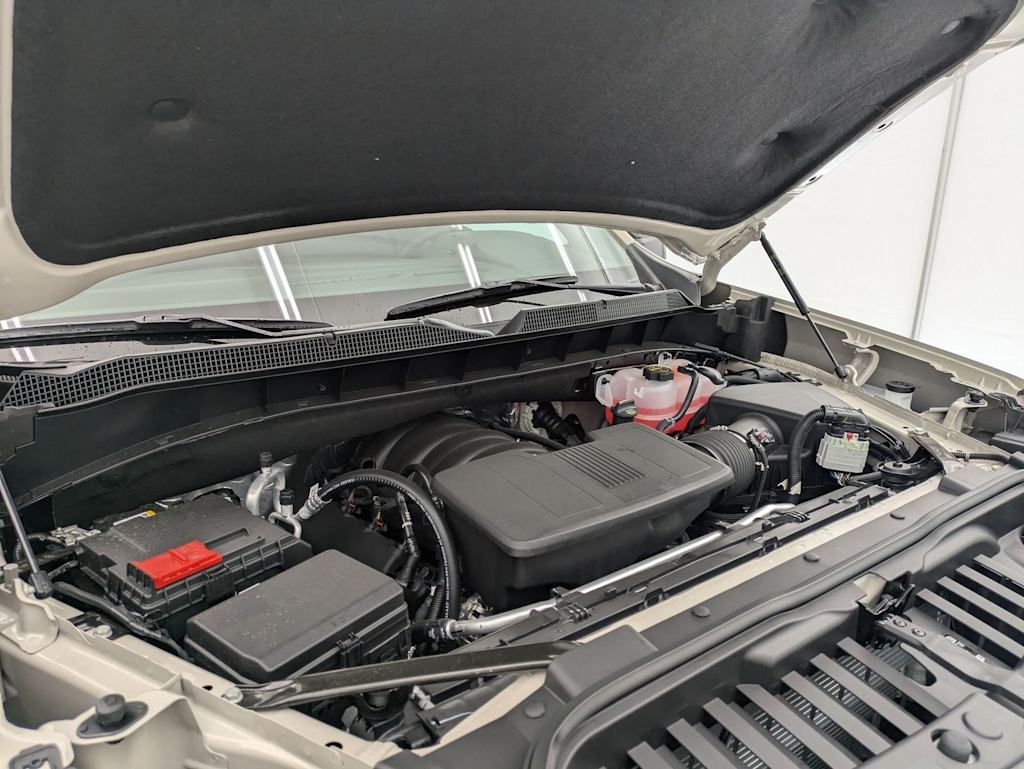 Thumbnail: 2026 Chevrolet Silverado 1500 - 9
