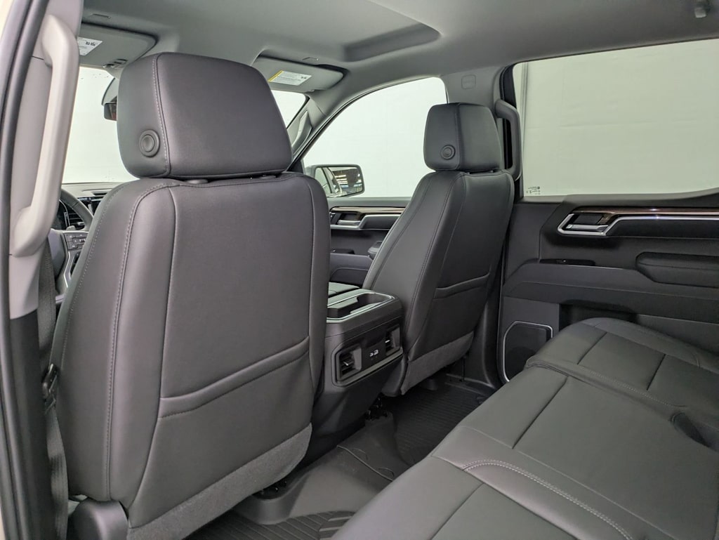 Thumbnail: 2026 Chevrolet Silverado 1500 - 13